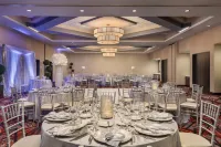 Embassy Suites by Hilton Noblesville Indianapolis Conference Center Hotels in Noblesville