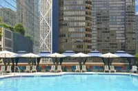 DoubleTree by Hilton Chicago Magnificent Mile - Kolam Atas Bumbung