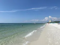 Closest 1/1 to Vanderbilt Beach! FULL KITCHEN + dishwasher, Beautiful Remodel!