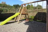 Chalet " la Chadeyre " Free Wifi, Heating Included Hotels in Murol