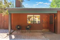 Walk to trails — Central Sedona Sanctuary