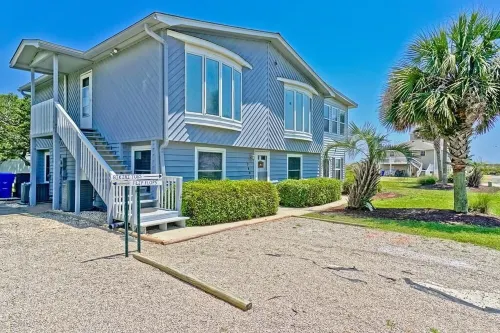SAND SHACK- Steps away from the Sand