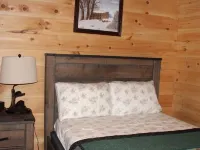 New Cabin Just Waiting For Your Next Adventure Hotels in Dent County