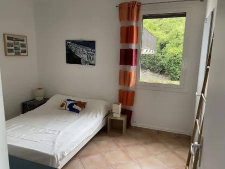 Banyuls, house with superb sea view less than 5 min walk from the beach