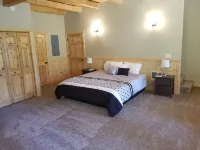 Seven Devils Mountain Retreat