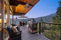 Enchanting, Secluded Idyllwild Home w/ Dramatic Views & Hot Tub! Pet Friendly!!