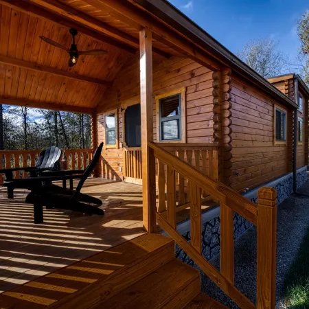 Lake Michigan Tiny Log Cabin - Weekly Rental - Fall Color Dates Available!