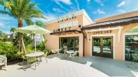 Beautiful townhome with private pool in Solara Resort