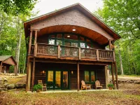 NEW--Seneca Trail Retreat Near Lake Placid Hotels in Jay