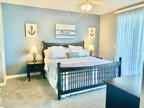 BEAUTIFUL Zero Entry Lands End Condo - Main Channel WITH Boat Slip & Waterpark