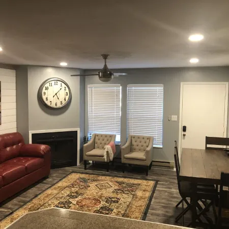 Fun condo, Pineview Reservoir, powder mountain, lrg 2 bedroom.