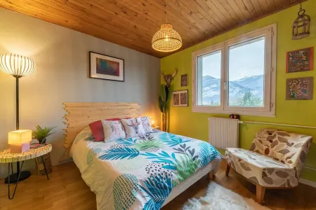 Back to the 80'S Apartment Отели в г. Сент-Эгрев