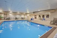 Hampton Inn DuBois - Pools
