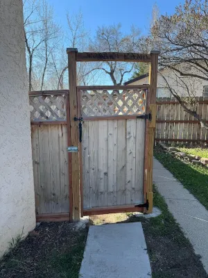 Sage Creek Hacienda - located in downtown Cody; sleeps 5!