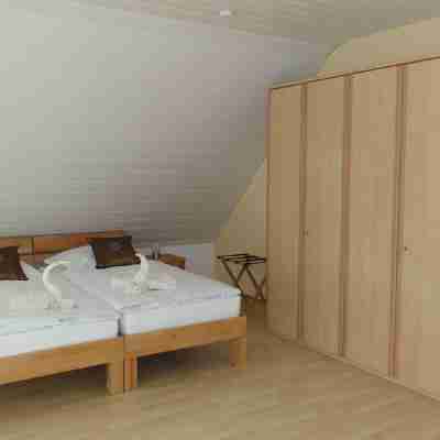 Spacious apartment in a quiet location Rooms
