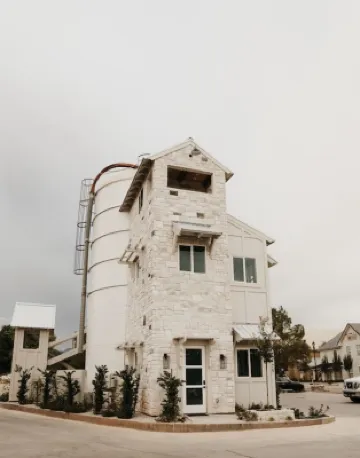 Stay in the top 2 floors of the brand new Silo Inn, near Zion! Hotels in Washington