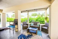 Florida Keys, private wellness enjoyment with two private hot tubs