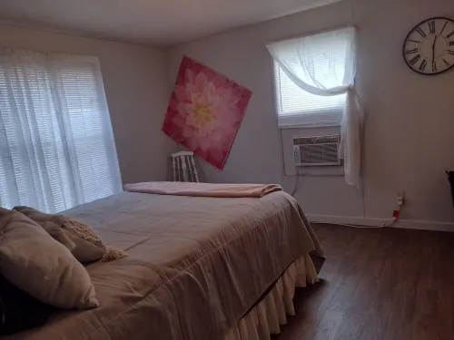 Log Cabin Guest House 이스트 람피터 타운쉽 호텔