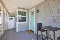 Seaview Sunset - Close to beaches & restaurants!