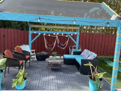 Backyard Oasis, calm, quiet and peaceful. Just pack and come enjoy. 포트세인트루시 호텔