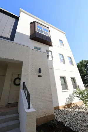 Game Day Oasis Near AT&T Stadium, Steps away from AT&T