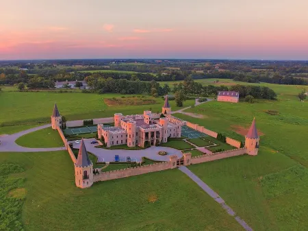 KY Bourbon Trail FUN! Double Shot on Main 2 Bed/2 Bath