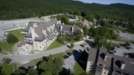 Relaxing Mountain Condo Steps from Killington Resort; Views, Pool & Shuttle!