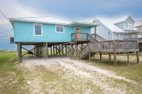 Waterfront private sandy Bay Beach & private pathway to Gulfside. Bring dogs!