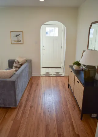 Charming Home Away From Home!