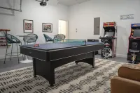 The Southern Peach Mansion - Entire Home in the Heart of Atlanta, GA
