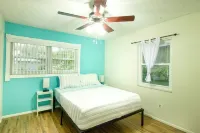 "The Blue Grotto" Entire Home, Weeki Wachee River