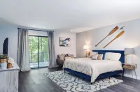 Serene Lake Norman Escape-Sleeps 8, Pet-Friendly, Private Dock, Kayaks,& Firepit - 4-Star