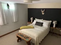 Waterfront Cedar Cabin Complete with Sauna