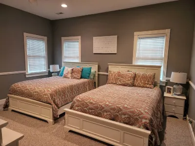 Ocean Isle Beach Waterfront home w/Pool & Elevator