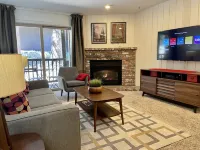 Canyon Lodge CHAMONIX Condo. Minutes Walk From Lifts.