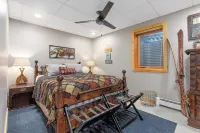 Serpent Lake Cabin • Sleeps 13 • Cuyuna Trail
