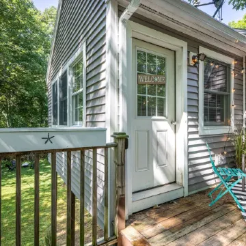 Spacious suite - close to everything + backyard10 min to Portsmouth +Ogunquit