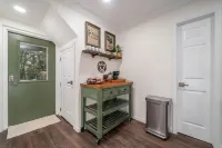 Luxury Private Downstairs Suite