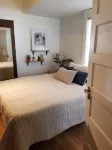 The Blue Door Cottage - Vintage meets Modern Hotels near Oakdale Museum & History Center
