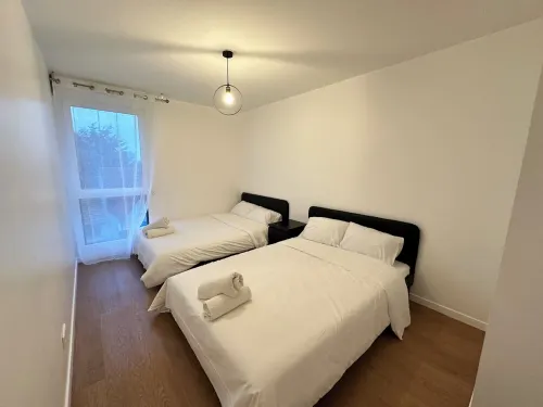 Cosy 2-room apartment with parking near Hôtel de Ville station Courneuve