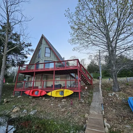 A-Frame Cabin on Lake Galilee