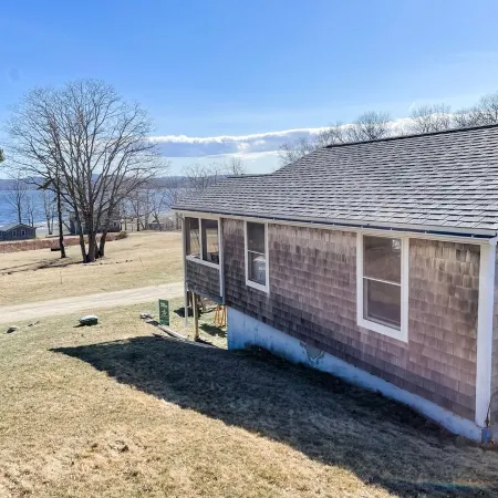 Privately owned water view cottage with fabulous views of Penobscot Bay!