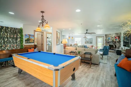 Bring Boat -Pwcs -Best Part of the Lake -4Bd 2Bath w Pickleball -FW Side of Town