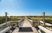 Polished condo with ocean views spanning Fort Macon & Cape Lookout Lighthouse!