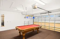 Beautiful Vacation Home - Heated pool