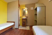 Seasonal rental by the sea in Plouarzel Hotel a Plouarzel