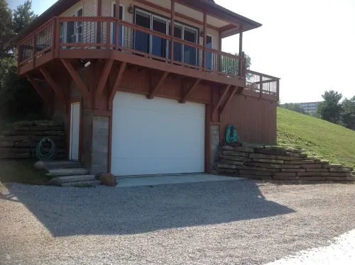 Lakefront cottage with amazing views - Homestays