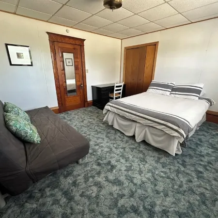 Sundown Lodge in McMillan MI