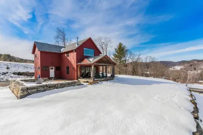 Balmy Spring and Summer Getaway - Rustic Contemporary Cabin on Mt Ascutney Hotels in 