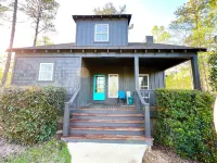 END OF THE LINE - Lake Martin views- Sleeps 12